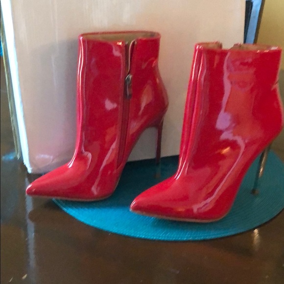 COPY - Selling hot red boots - Picture 3 of 5